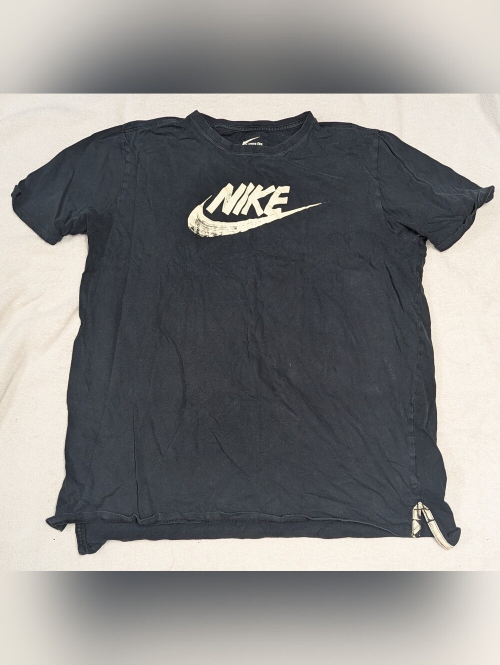 Men's Black Nike T-shirt with distressed logo Sz. XL